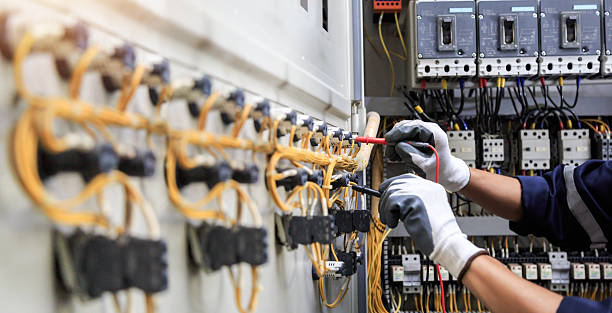 Professional Electrician technician working in Oswego, NY